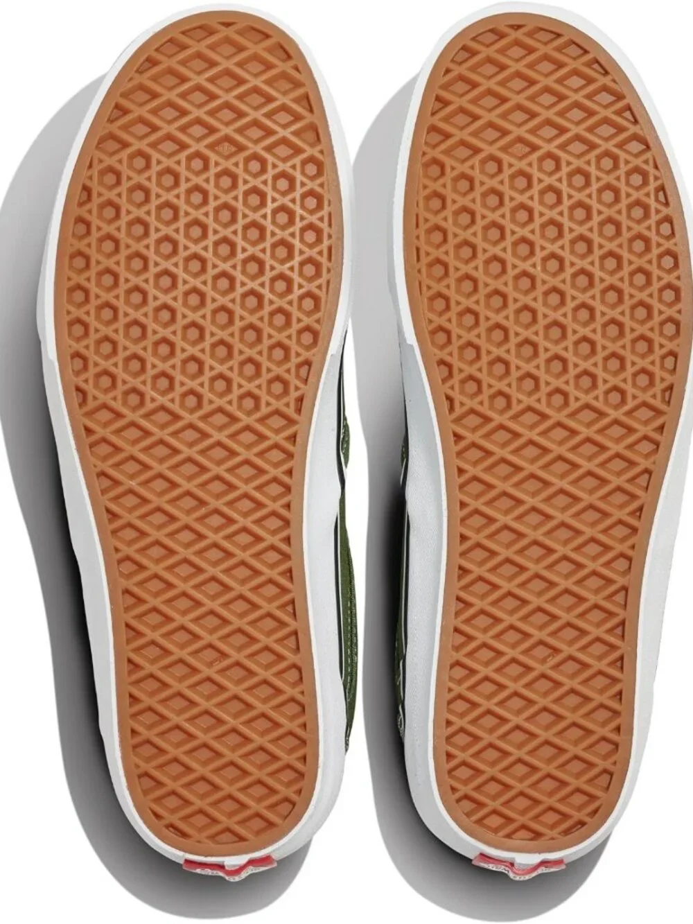 Comfortable Slip-On Sneakers for Men - Stylish Walking Shoes for Everyday Wear